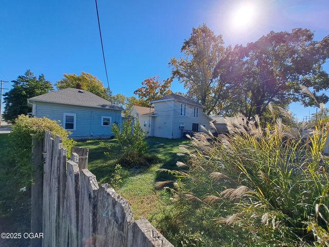 1502 S Grand Avenue, Joplin, MO 64804