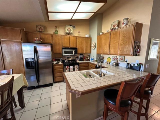 12734 Laurel Oak, Victorville, CA 92392