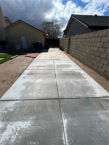 12734 Laurel Oak, Victorville, CA 92392