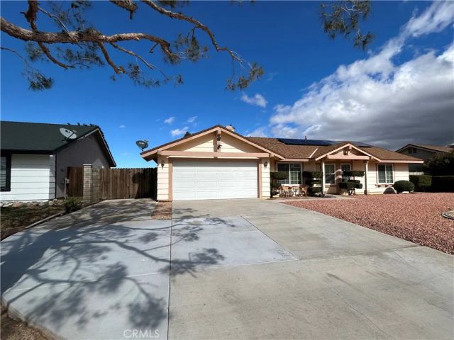 12734 Laurel Oak, Victorville, CA 92392