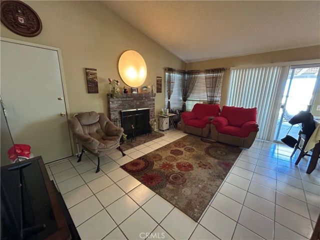 12734 Laurel Oak, Victorville, CA 92392