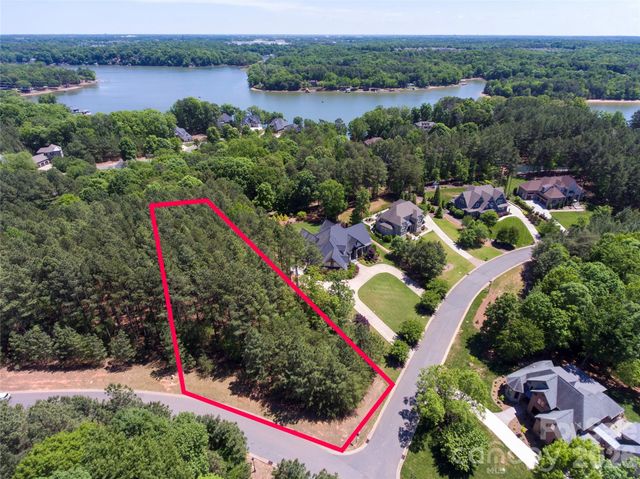5017 Hermitage Court 202, Belmont, NC 28012