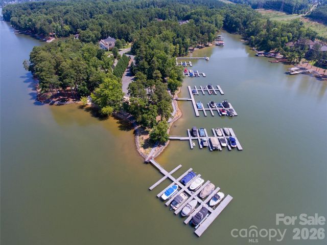 5017 Hermitage Court 202, Belmont, NC 28012