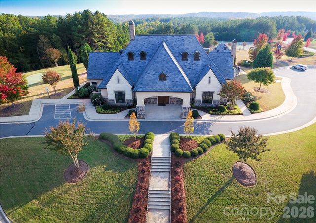 5017 Hermitage Court 202, Belmont, NC 28012