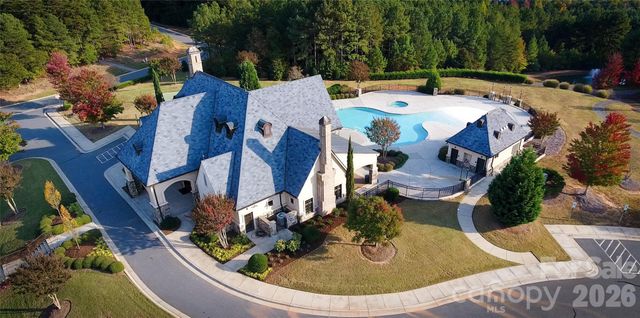 5017 Hermitage Court 202, Belmont, NC 28012