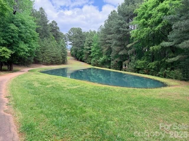 5017 Hermitage Court 202, Belmont, NC 28012