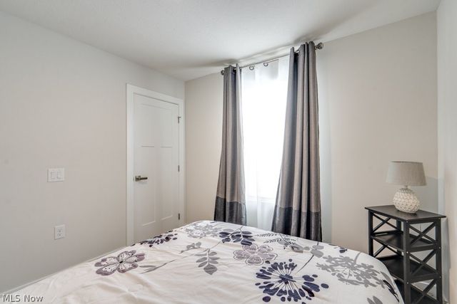 1595 Leslie Drive, Streetsboro, OH 44241