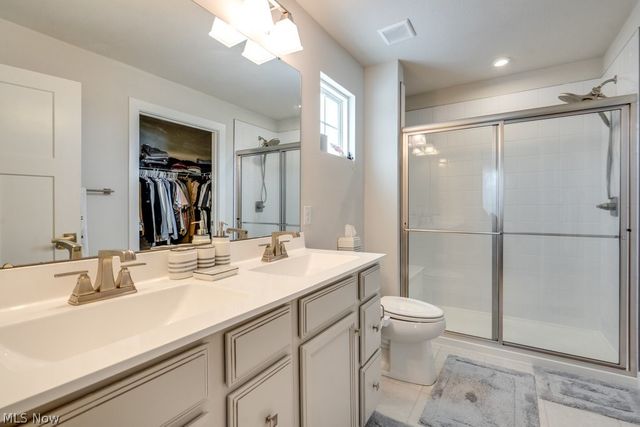 1595 Leslie Drive, Streetsboro, OH 44241