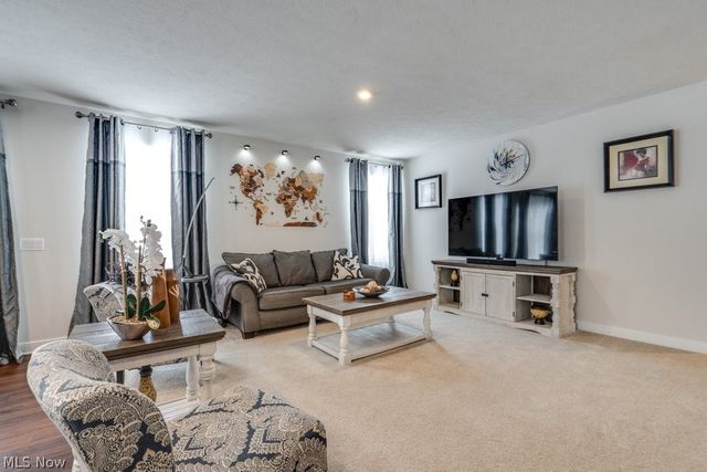 1595 Leslie Drive, Streetsboro, OH 44241