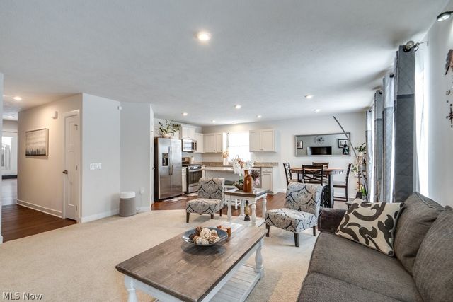 1595 Leslie Drive, Streetsboro, OH 44241