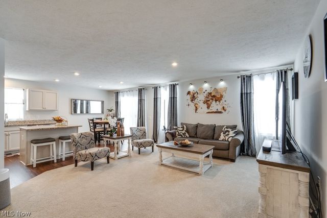 1595 Leslie Drive, Streetsboro, OH 44241