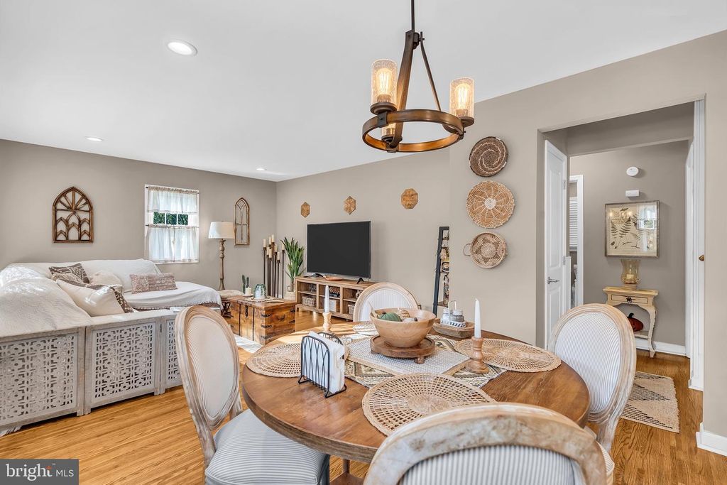 Image 11 of property listing at 71 RIDGLEY ST, Mount Holly, NJ 08060
