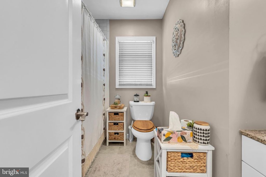 Image 20 of property listing at 71 RIDGLEY ST, Mount Holly, NJ 08060