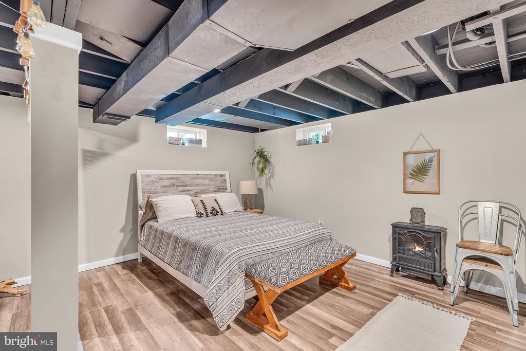 Image 36 of property listing at 71 RIDGLEY ST, Mount Holly, NJ 08060