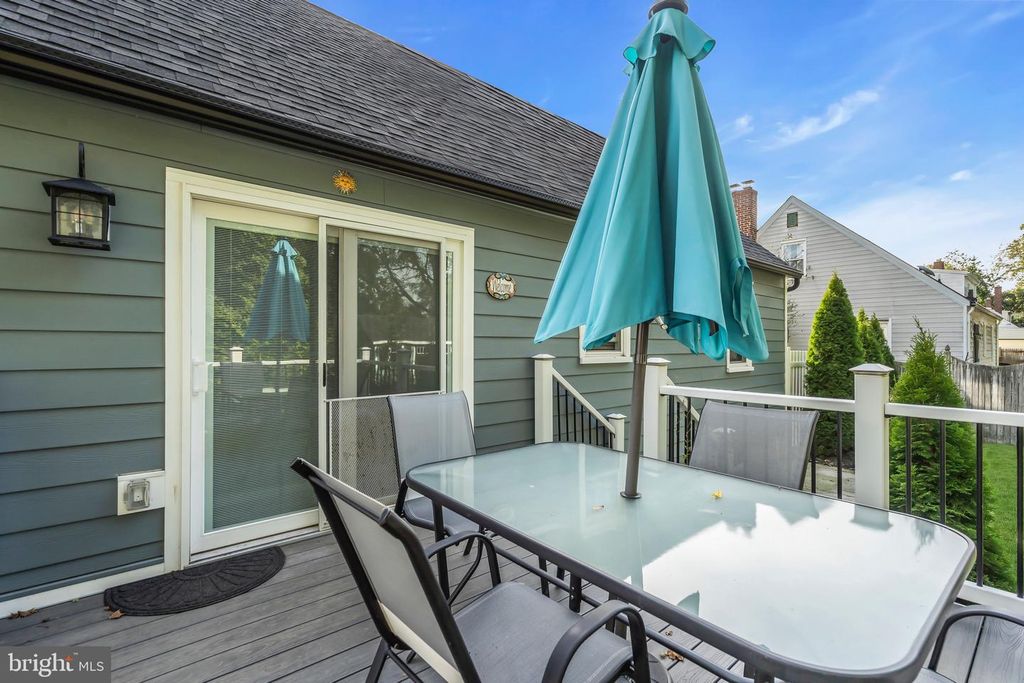 Image 37 of property listing at 71 RIDGLEY ST, Mount Holly, NJ 08060