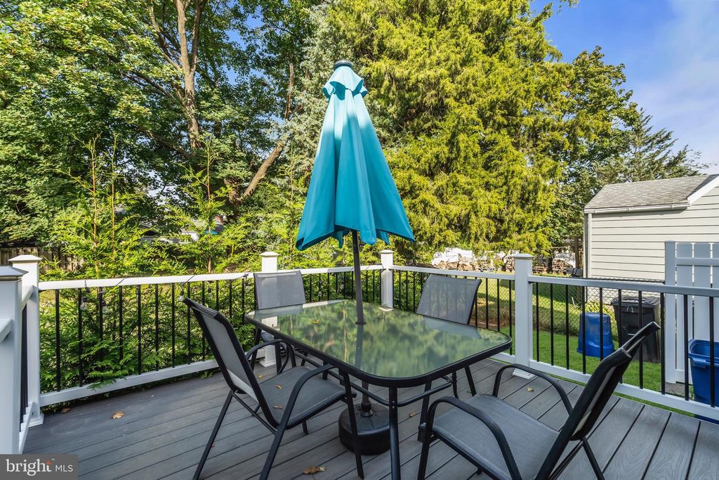 Image 39 of property listing at 71 RIDGLEY ST, Mount Holly, NJ 08060