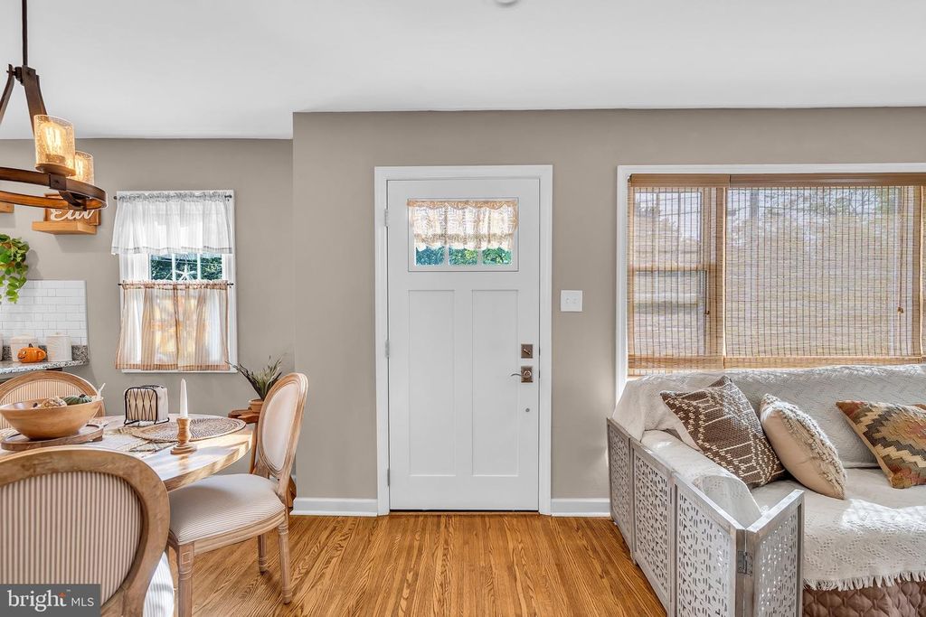 Image 5 of property listing at 71 RIDGLEY ST, Mount Holly, NJ 08060