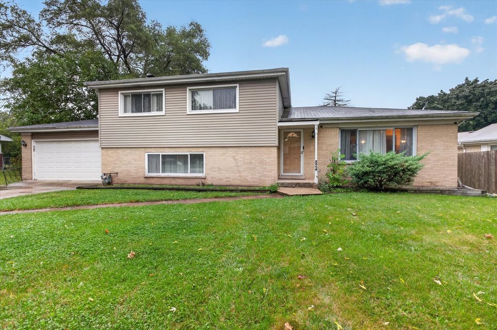 824 Dolores Drive, Bensenville, IL 60106 — exterior