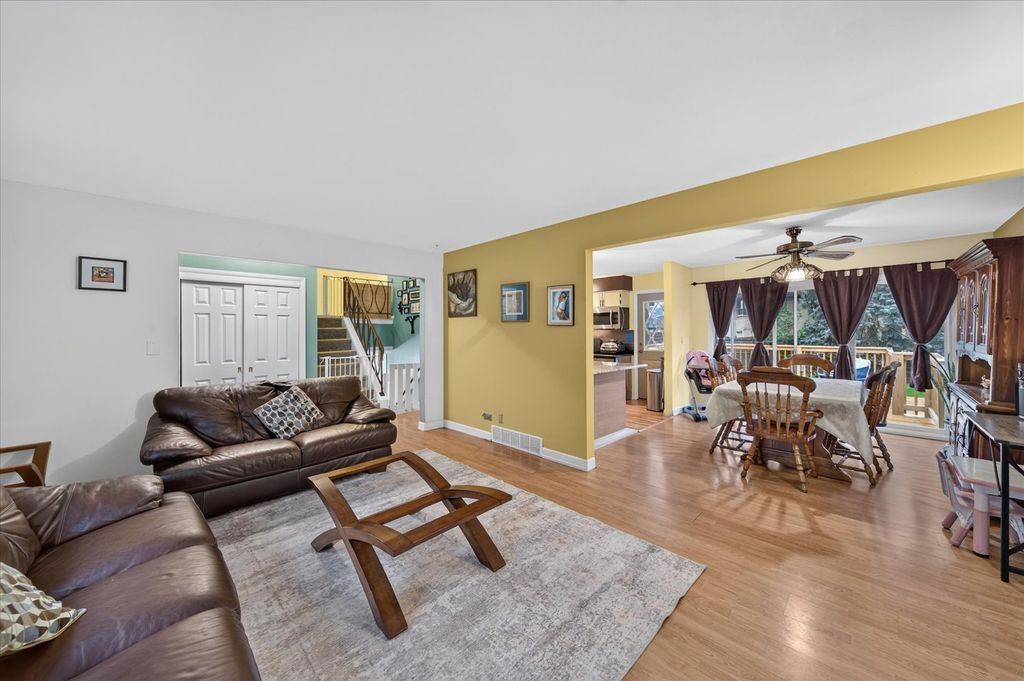 824 Dolores Drive, Bensenville, IL 60106 — photo 3
