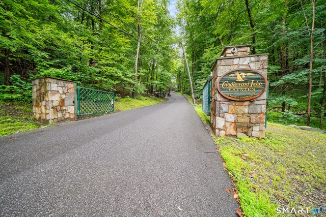 33 Skyline Drive, Sherman, CT 06784