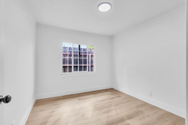 5530 Alcott Dr, Sacramento, CA 95820