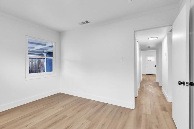 5530 Alcott Dr, Sacramento, CA 95820