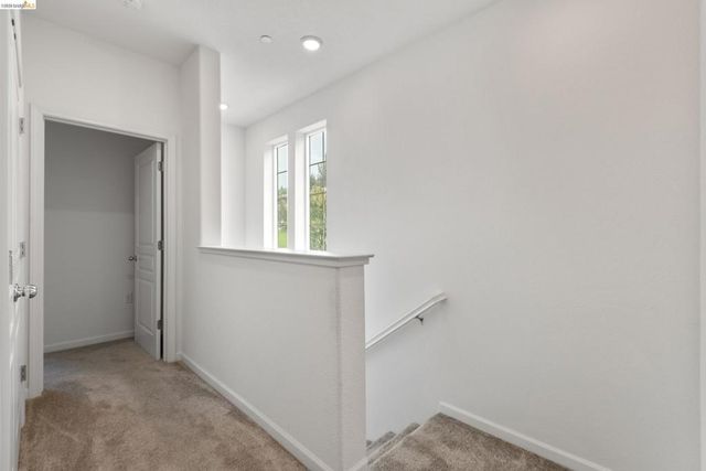 16306 RIDGEHAVEN DR UNIT 104, Castro Valley, CA 94578