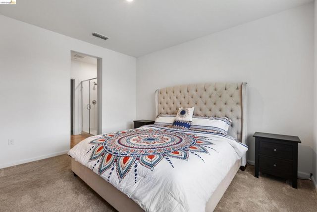 16306 RIDGEHAVEN DR UNIT 104, Castro Valley, CA 94578