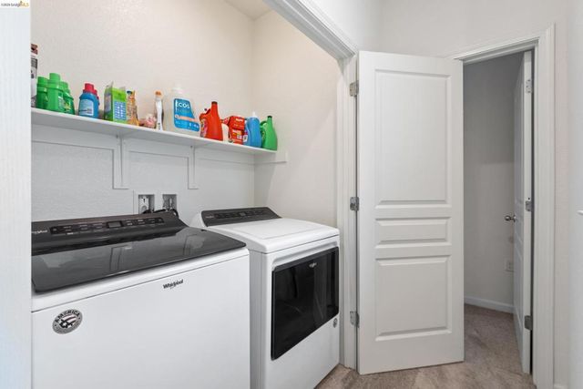 16306 RIDGEHAVEN DR UNIT 104, Castro Valley, CA 94578