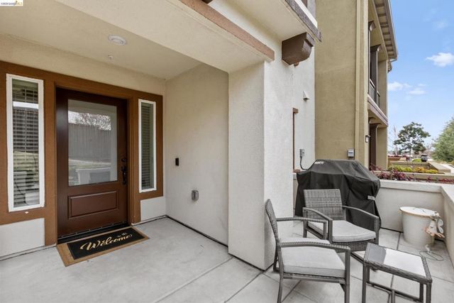 16306 RIDGEHAVEN DR UNIT 104, Castro Valley, CA 94578