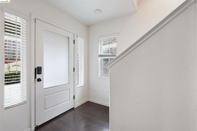 16306 RIDGEHAVEN DR UNIT 104, Castro Valley, CA 94578