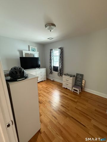 94 cleveland Avenue 1, Bridgeport, CT 06606