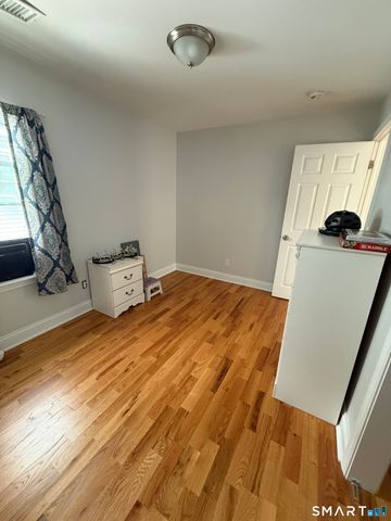 94 cleveland Avenue 1, Bridgeport, CT 06606