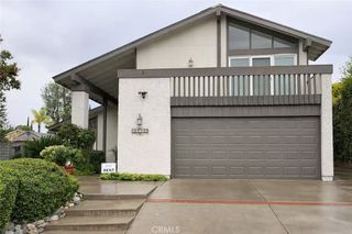 23120 Posada, Valencia, CA 91354