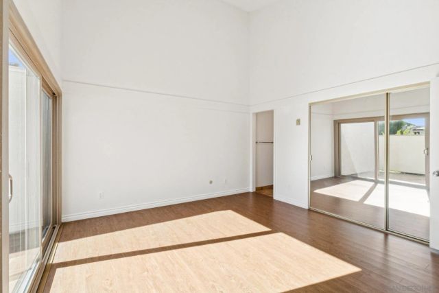 8988 Caminito Verano, La Jolla, CA 92037