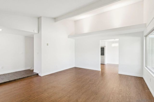 8988 Caminito Verano, La Jolla, CA 92037