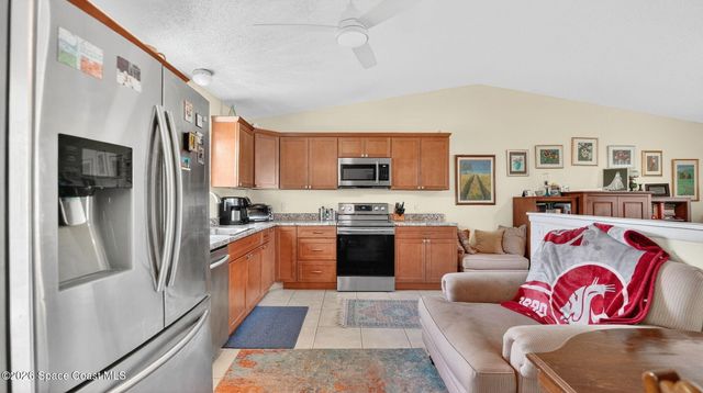 1051 Colonial Avenue SE, Palm Bay, FL 32909