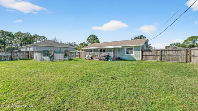 1051 Colonial Avenue SE, Palm Bay, FL 32909