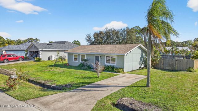 1051 Colonial Avenue SE, Palm Bay, FL 32909