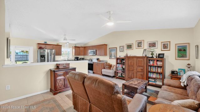 1051 Colonial Avenue SE, Palm Bay, FL 32909