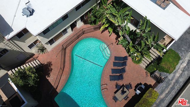 14934 Dickens Street 19, Sherman Oaks, CA 91403