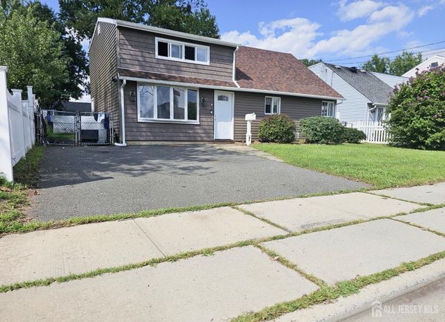 82 Markowitz Street, Carteret, NJ 07008