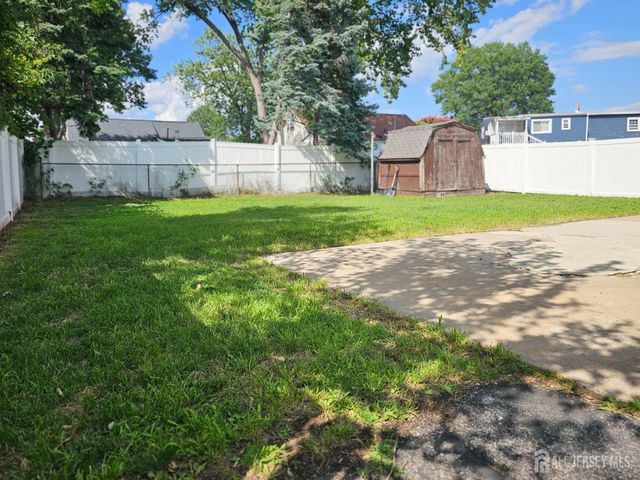 82 Markowitz Street, Carteret, NJ 07008