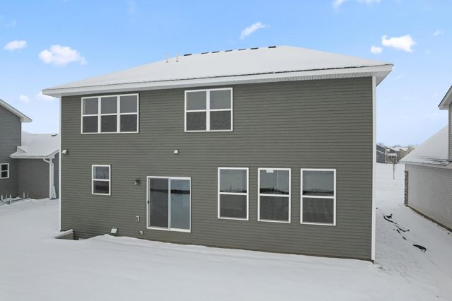 321 Ravencroft Road, Waconia, MN 55387