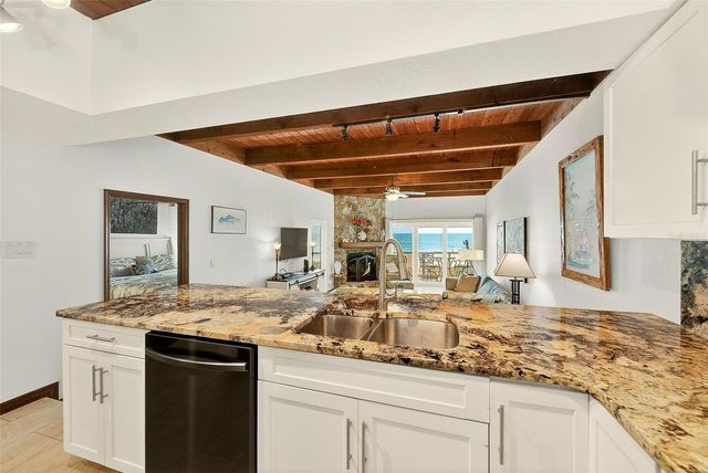 19530 GULF BOULEVARD 2B, Indian Shores, FL 33785