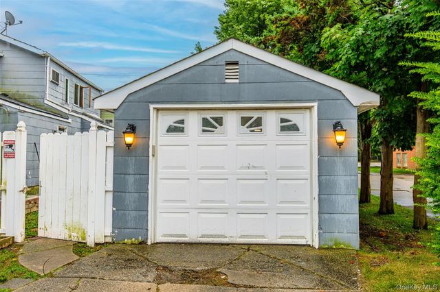2 Bartel Drive, Greenlawn, NY 11740