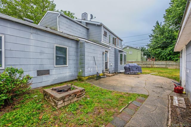 2 Bartel Drive, Greenlawn, NY 11740