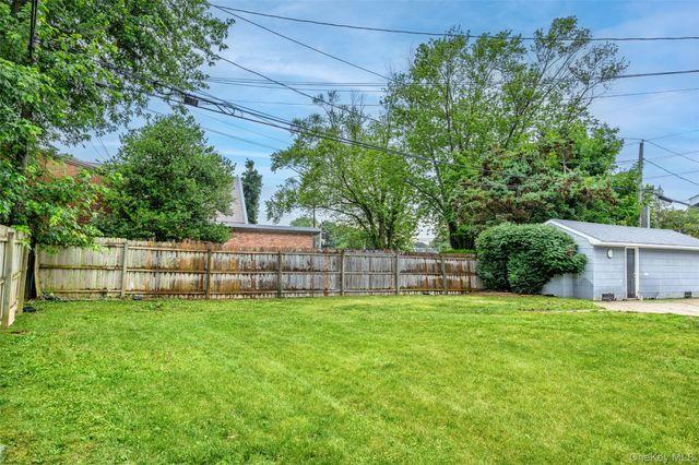 2 Bartel Drive, Greenlawn, NY 11740