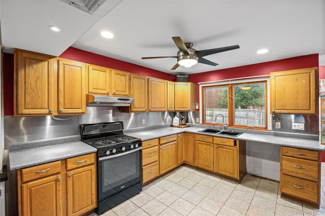 2 Bartel Drive, Greenlawn, NY 11740