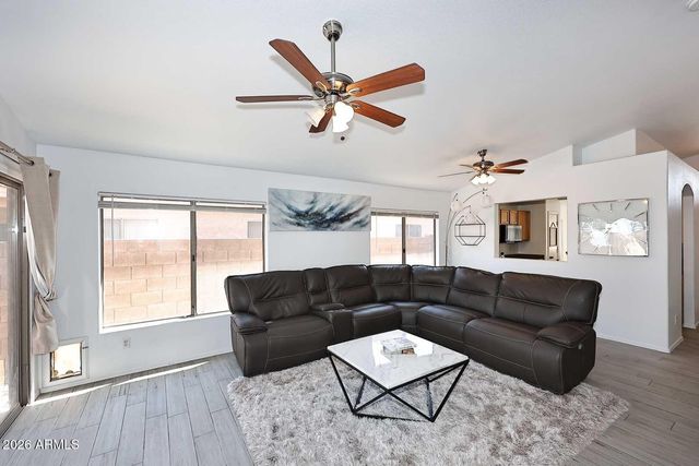 13717 N 127TH Drive, El Mirage, AZ 85335